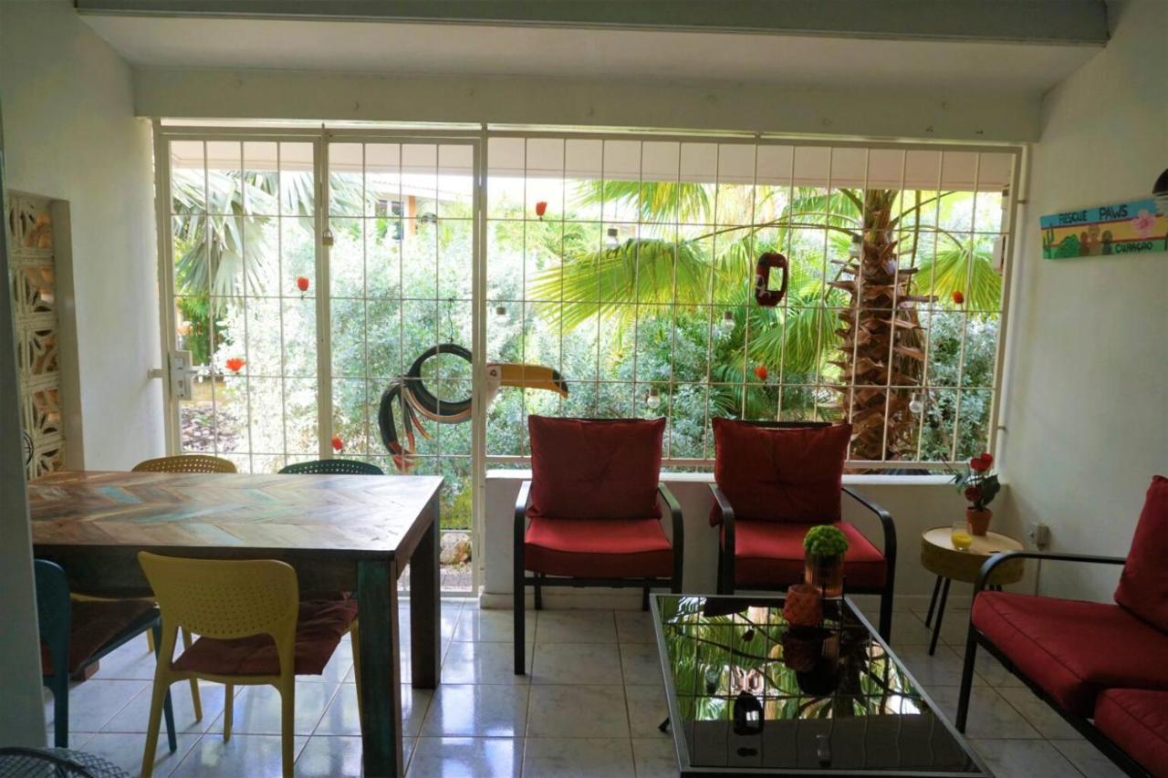 Seru Coral Apartment Вилемстад Екстериор снимка